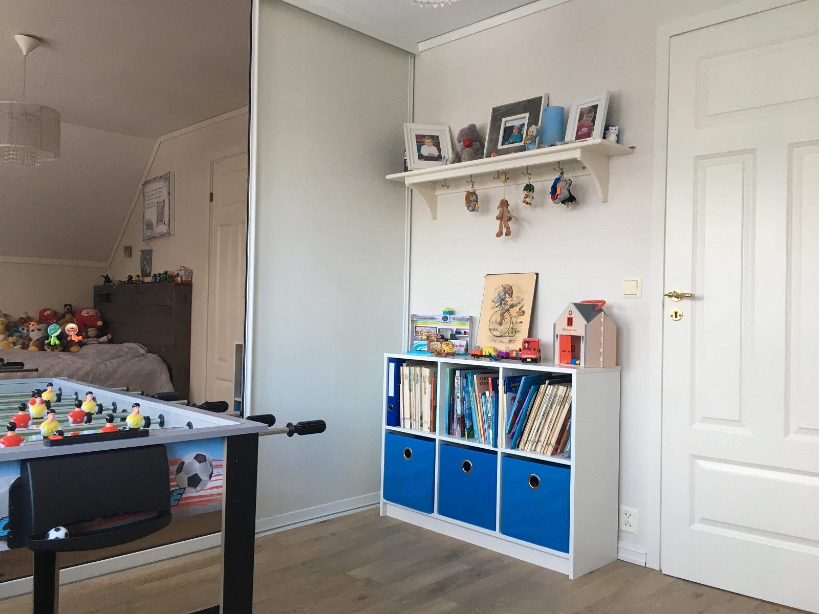 Soverom oppe Galleribilde