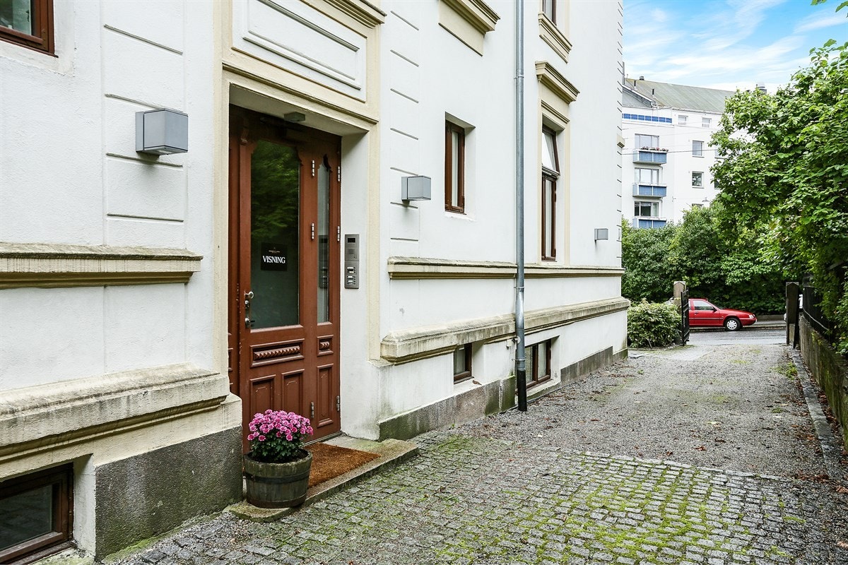 Inngangsparti Galleribilde