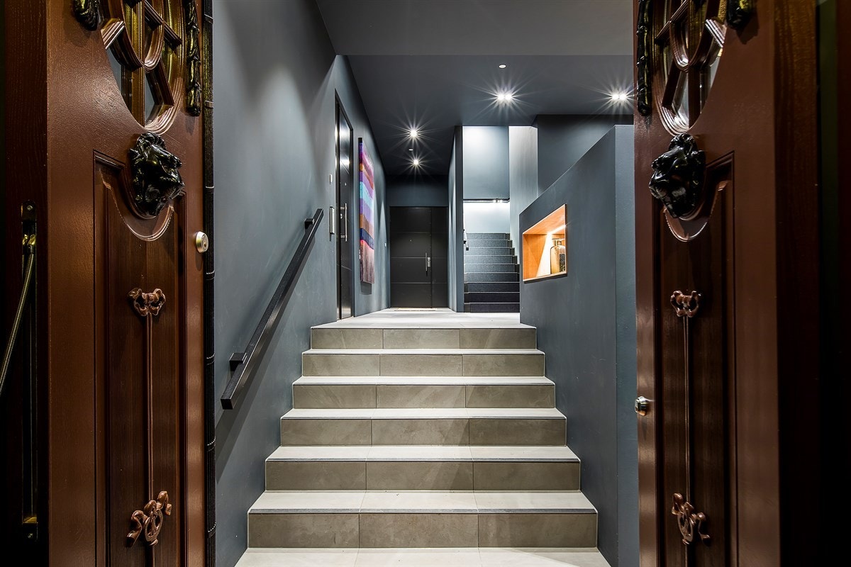 "Villa Fredly", er en av Frogners mest praktfulle villaer. Galleribilde