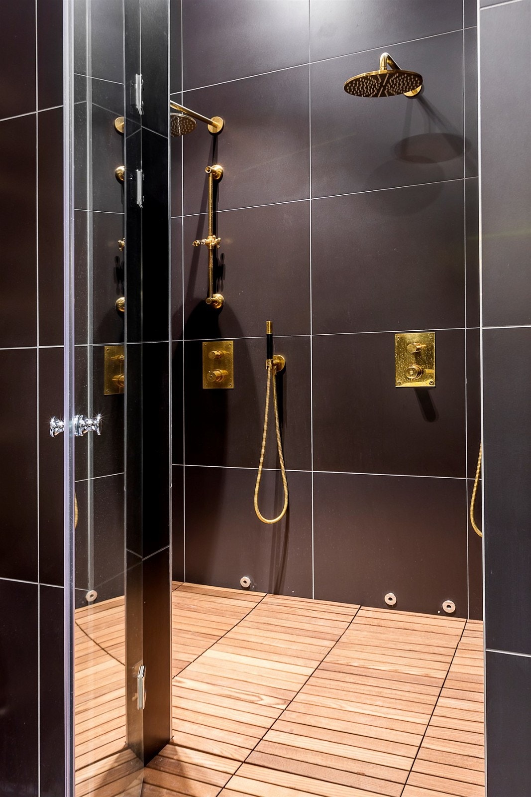 Hovedbad. Galleribilde