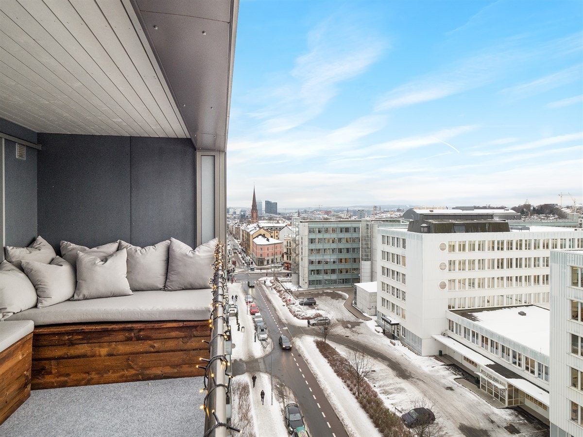 Flott utsikt fra balkong Galleribilde