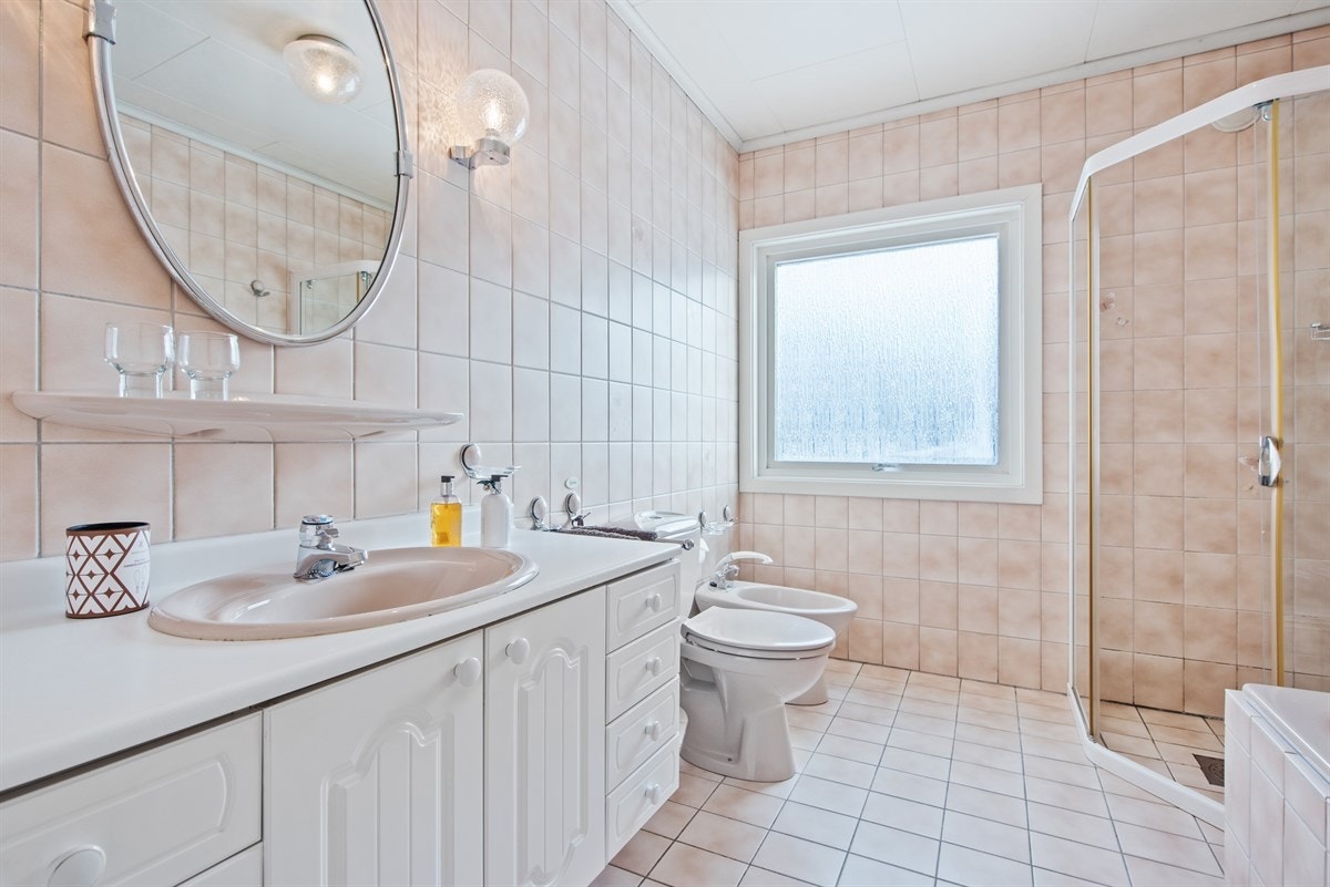 Bad nr. 1 i første etasje. Galleribilde