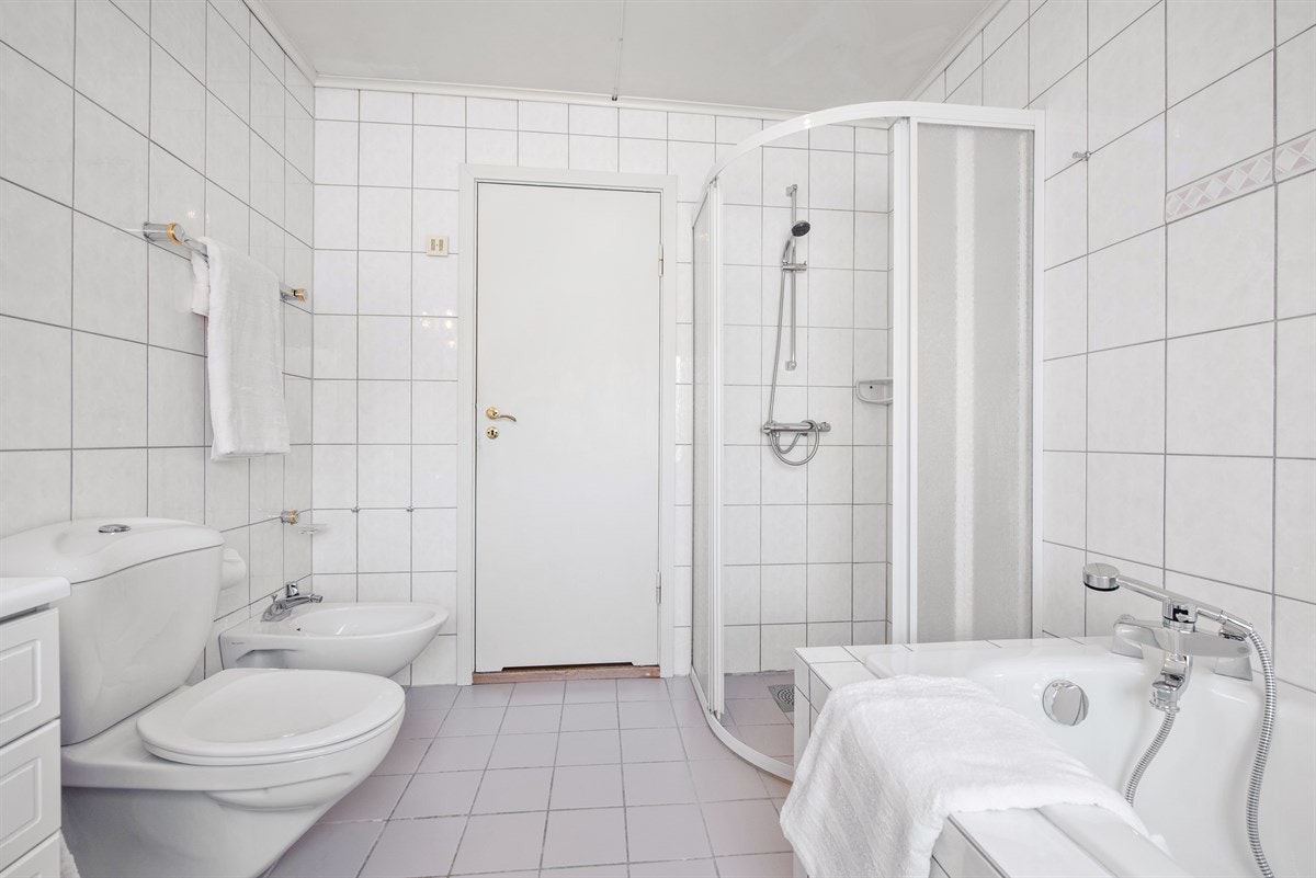 Bad nr. 2 i andre etasje. Galleribilde