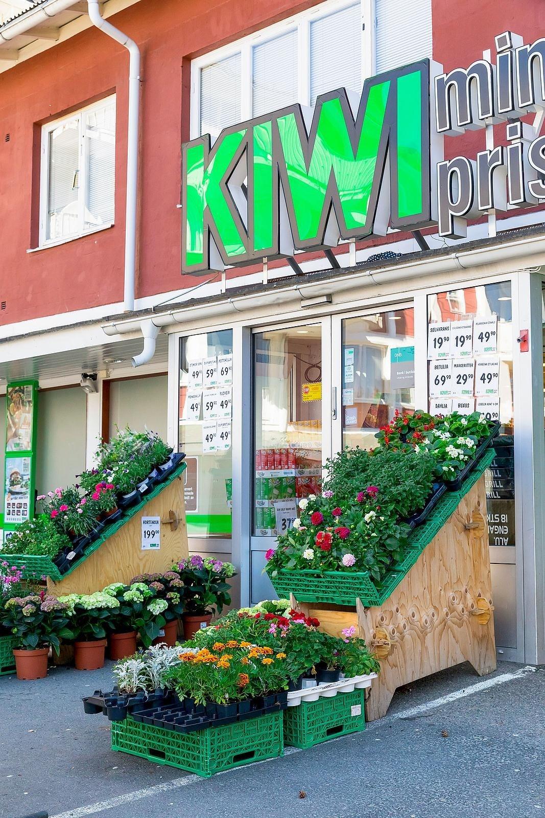 Nærbutikken på Tonsenhagen Torg. Galleribilde