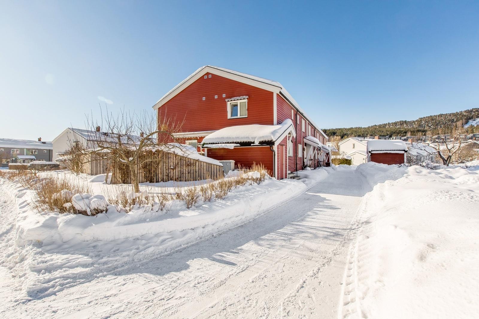 Sletta borettslag - meget barnevennlig og populært borettslag. Galleribilde