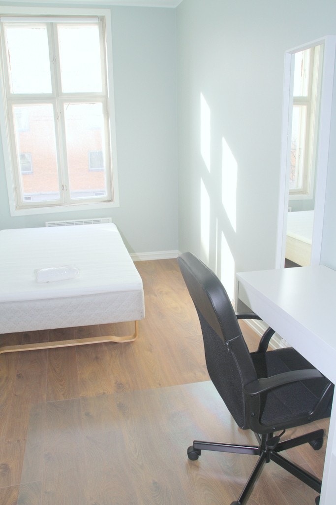 ROM 2 - 8 Kvm Galleribilde