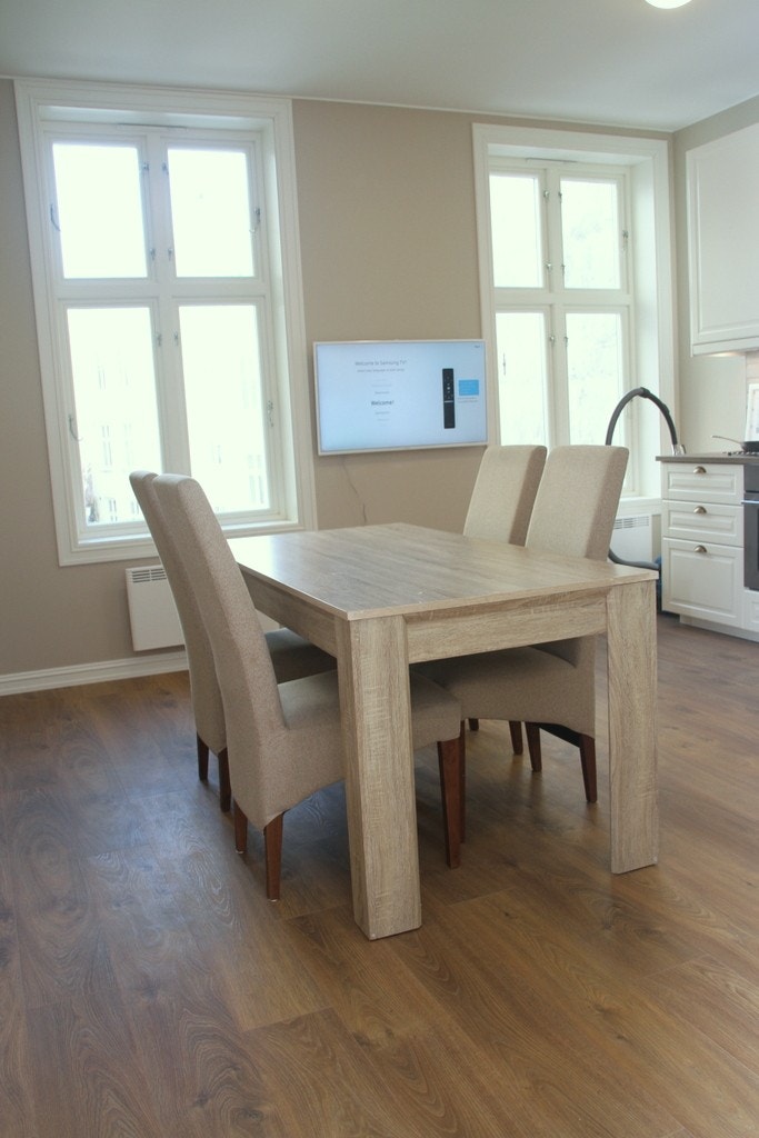 KJØKKEN / FELLES AREAL Galleribilde