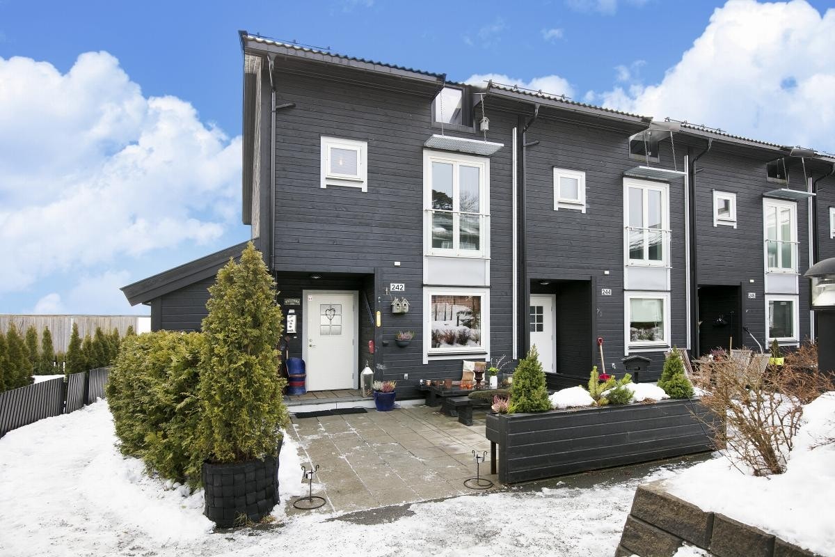 En flott plass å bosette seg så nær byen og med marka rett i nærheten Galleribilde