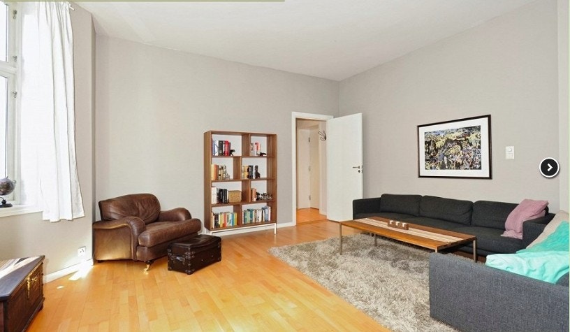 Stue (er ikke møblert slik i dag) Galleribilde