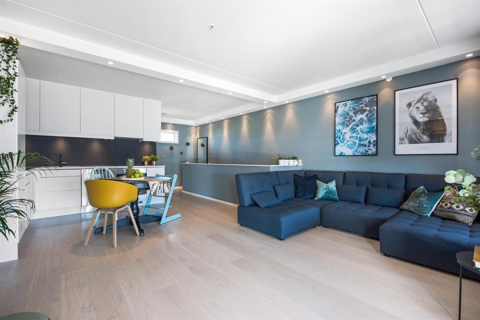 NB! Bildet er fra en identisk leilighet og er kun ment som en illustrasjon ifht en alternativ planløsning. Galleribilde