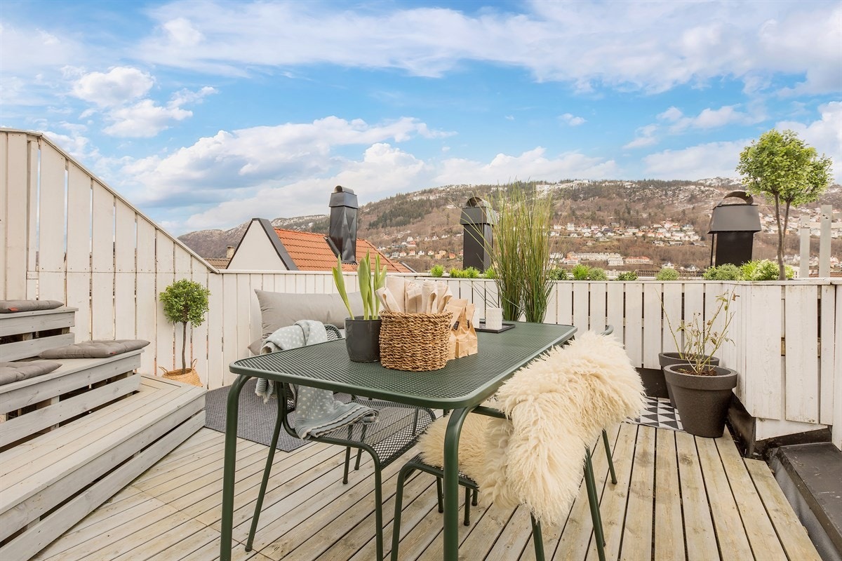 Her kan man nyte late dager i solen fra morgen til kveld Galleribilde