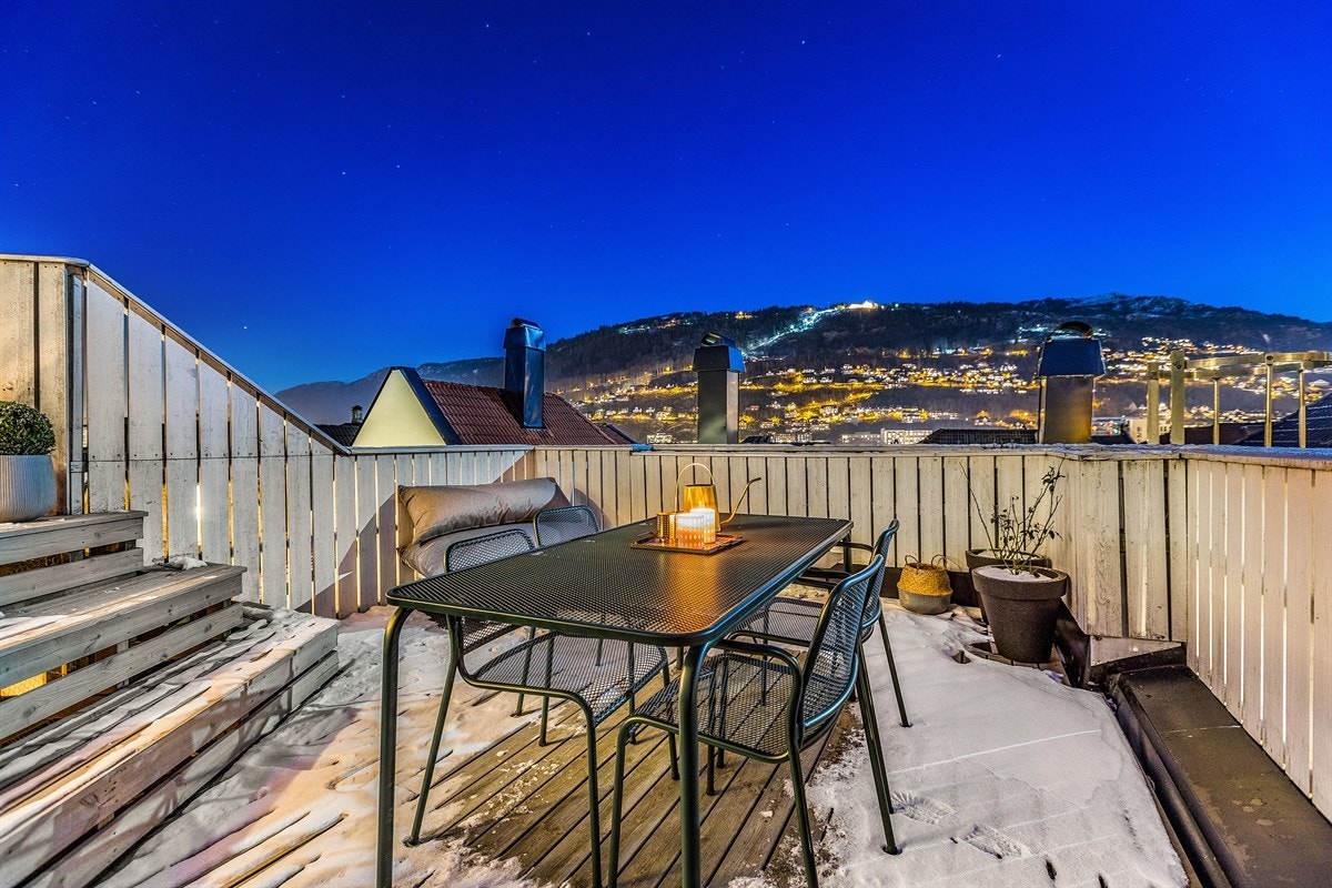 En privat takterrasse som dette, er i ordets rette forstand en skjult perle Galleribilde