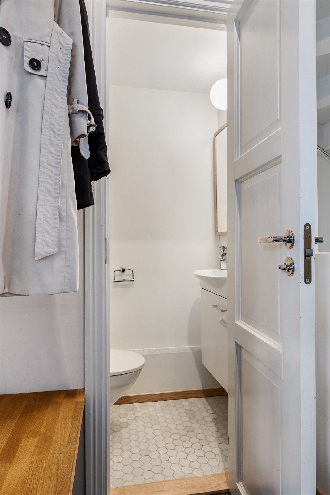 I denne etasjen har man et eget toalettrom ved entréen Galleribilde