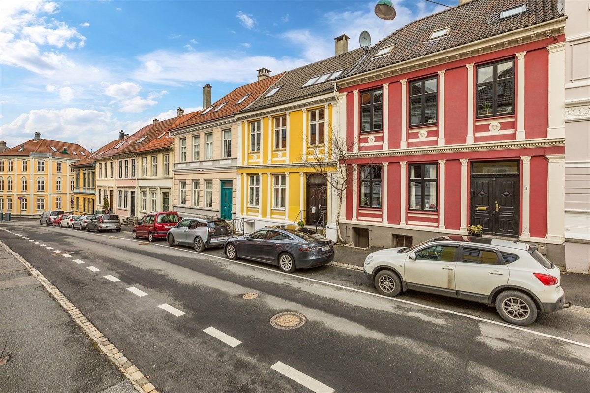 Leiligheten har en svært sentral, men samtidig fredelig beliggenhet Galleribilde