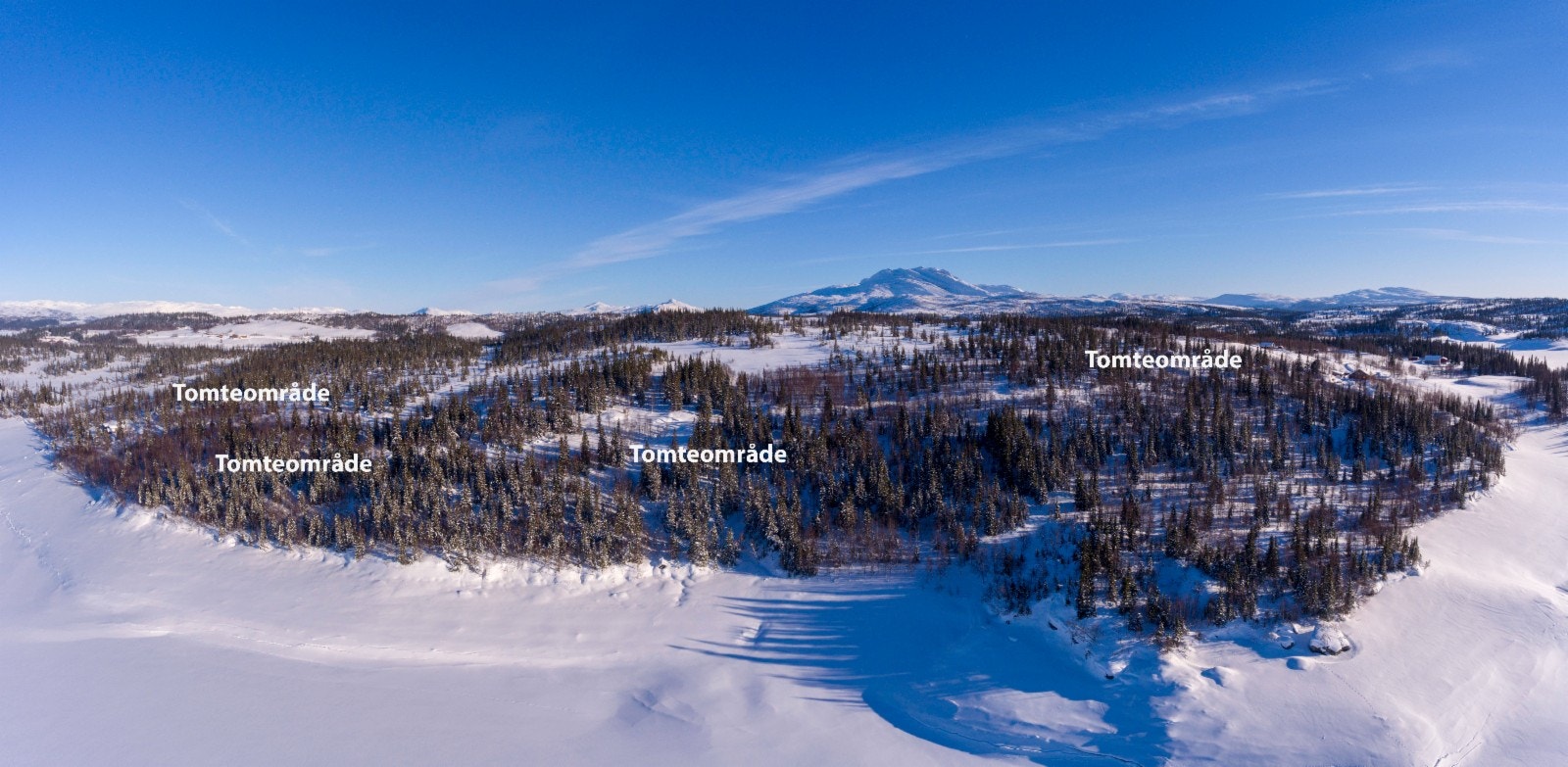 Utsikt mot øst hvor vi ser inn mot Søråsen II rett opp fra Namsvatnet Galleribilde