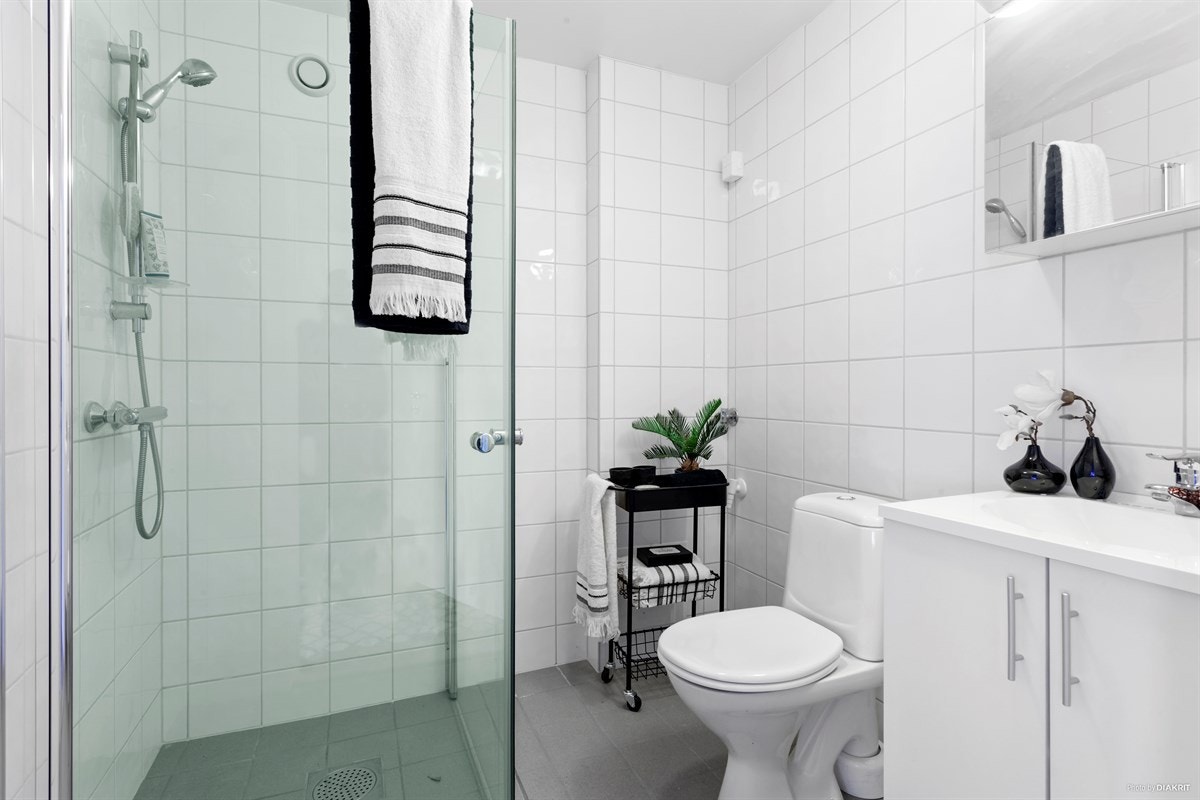 Det er pågående våtromsrehabilitering i borettslaget, hvor alle leilighetene får nye bad i regi av borettslaget. Galleribilde