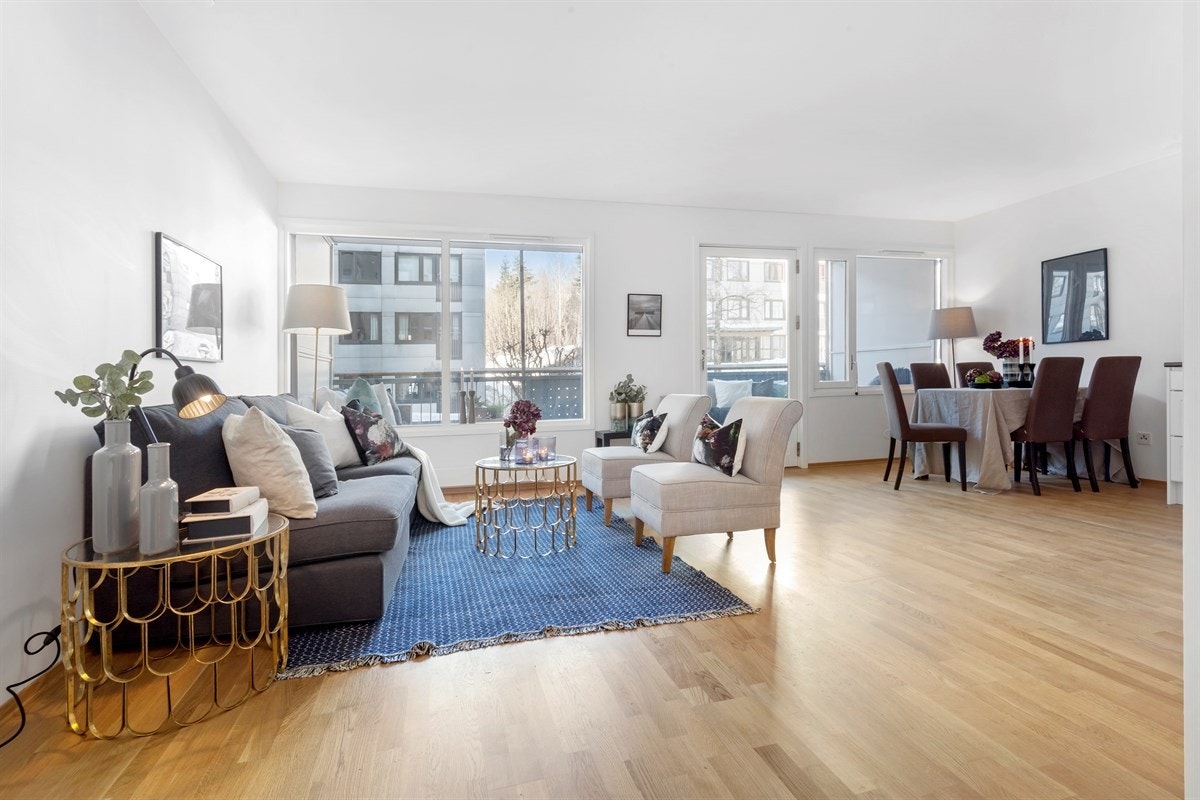 Velkommen til Hovseterveien 68 B, presentert av Eie Eiendomsmegling Røa v/ Rajic og Hauglund. Galleribilde