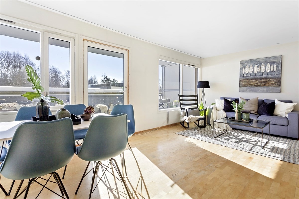 Leiligheten består av stue med åpen kjøkkenløsning og bad. Galleribilde