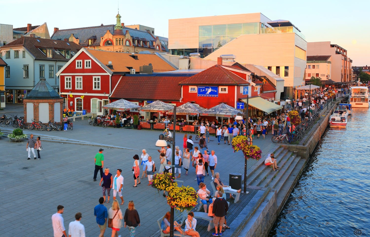 250 m fra huset. Galleribilde