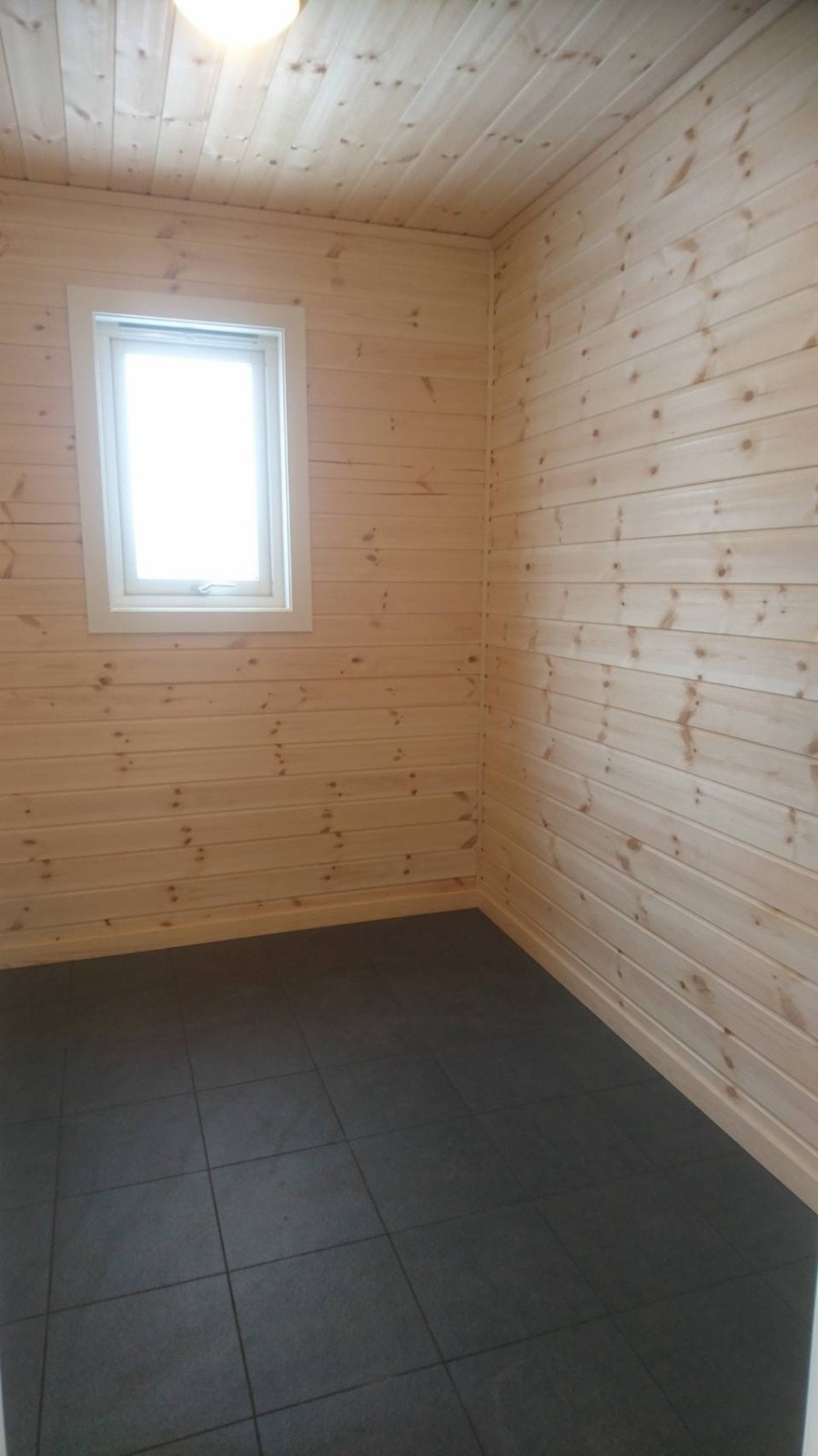 Utvendig bod Galleribilde