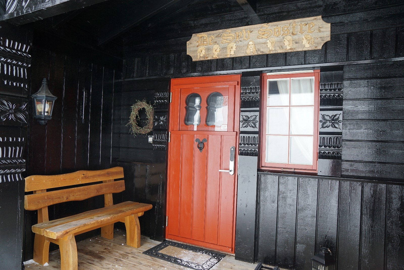 Hyggelig inngangsparti Galleribilde