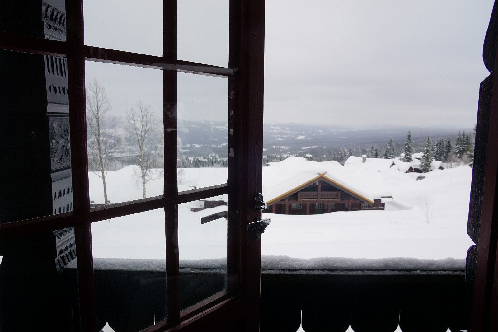 Utgang til egen balkong på soverom 1 Galleribilde