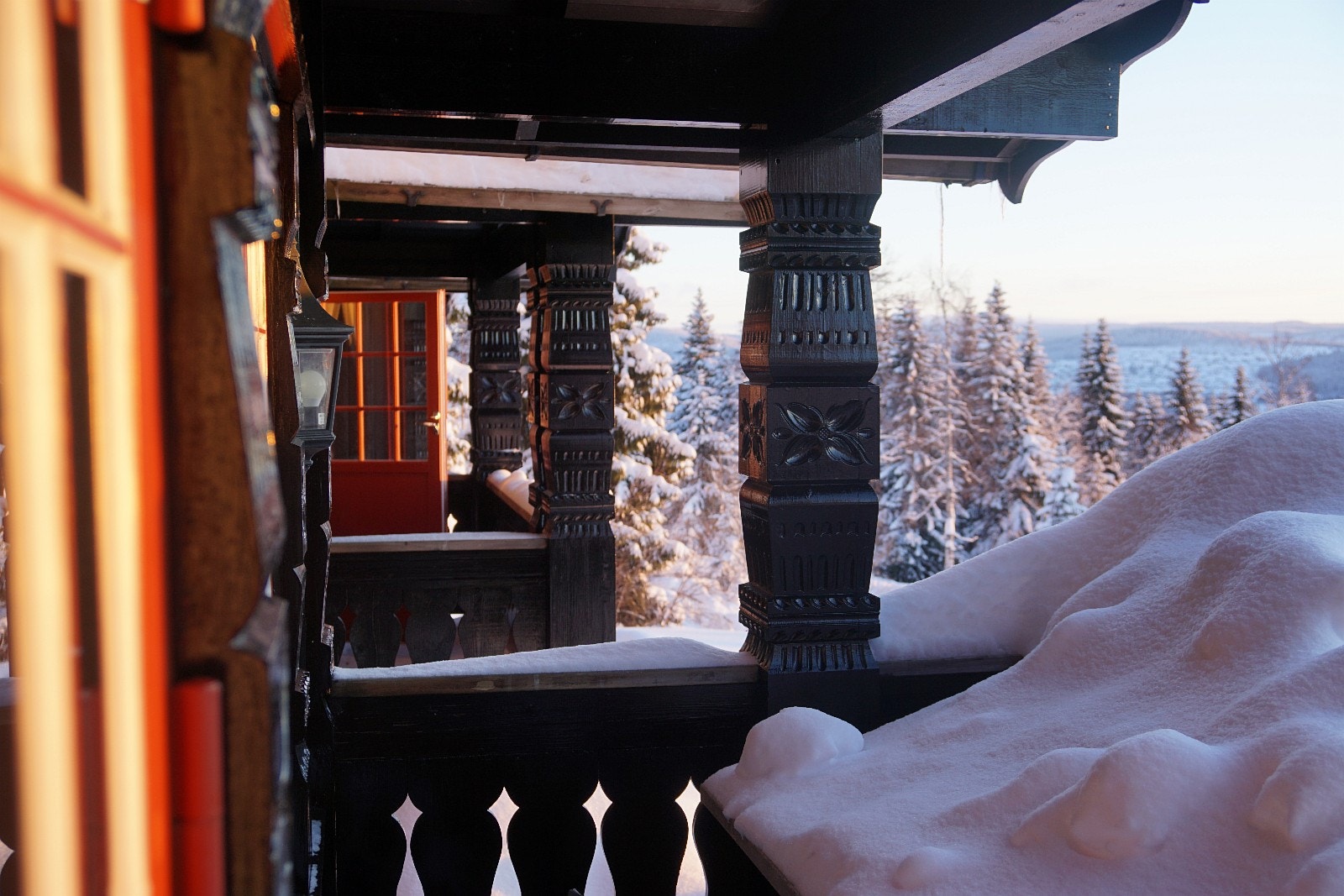 Forside av hytten Galleribilde