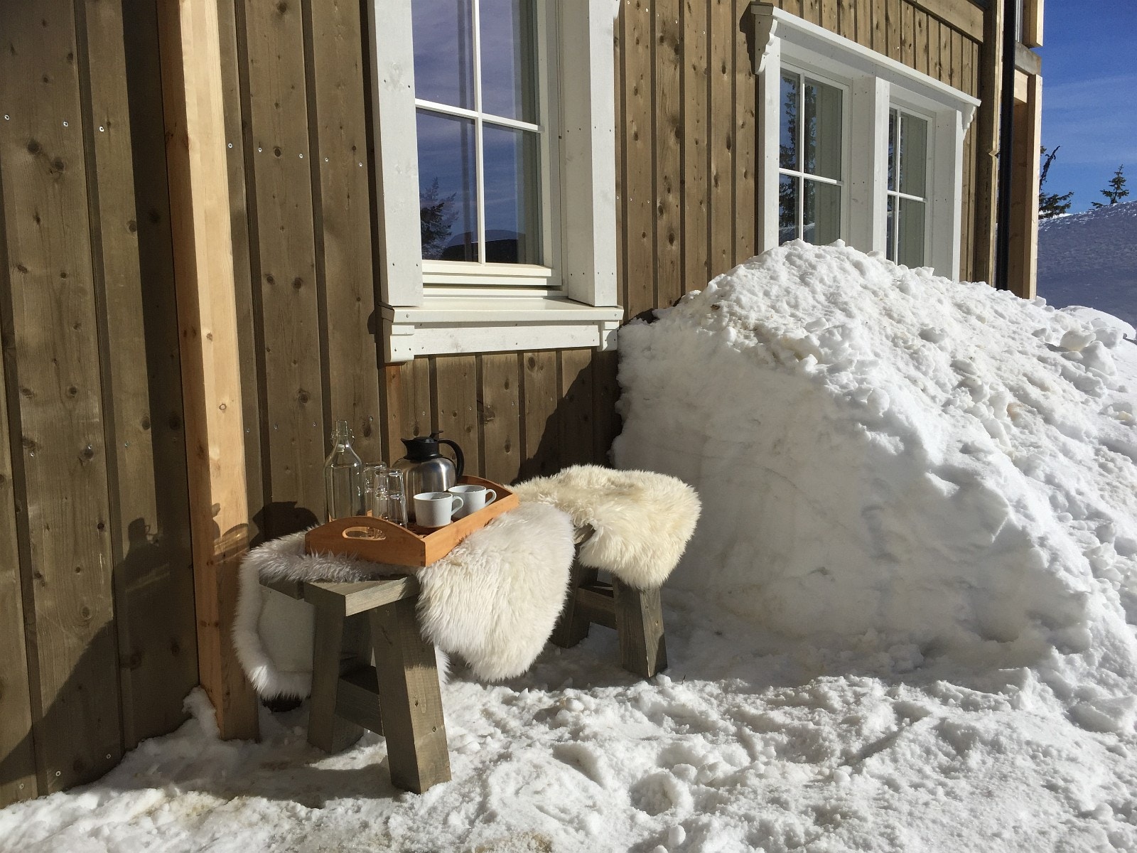 Inngangsparti, solkrok Galleribilde