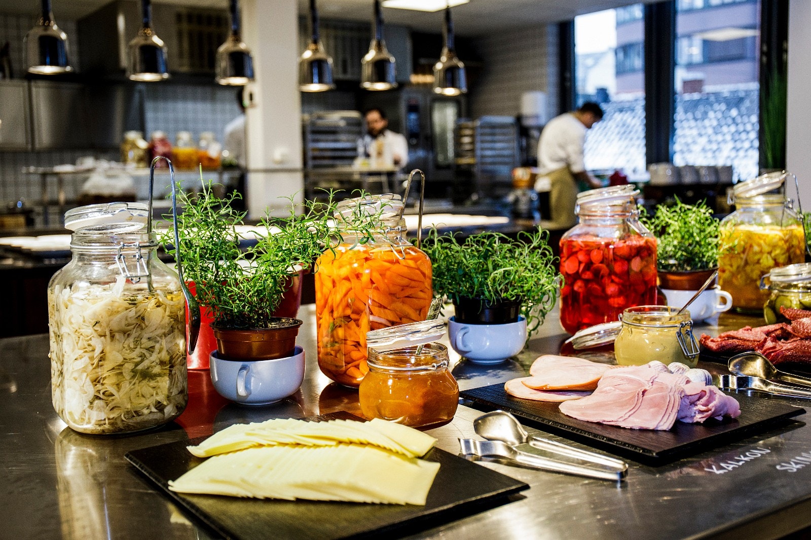 Glasmagasinet har kanskje byens flotteste personalrestaurant Galleribilde