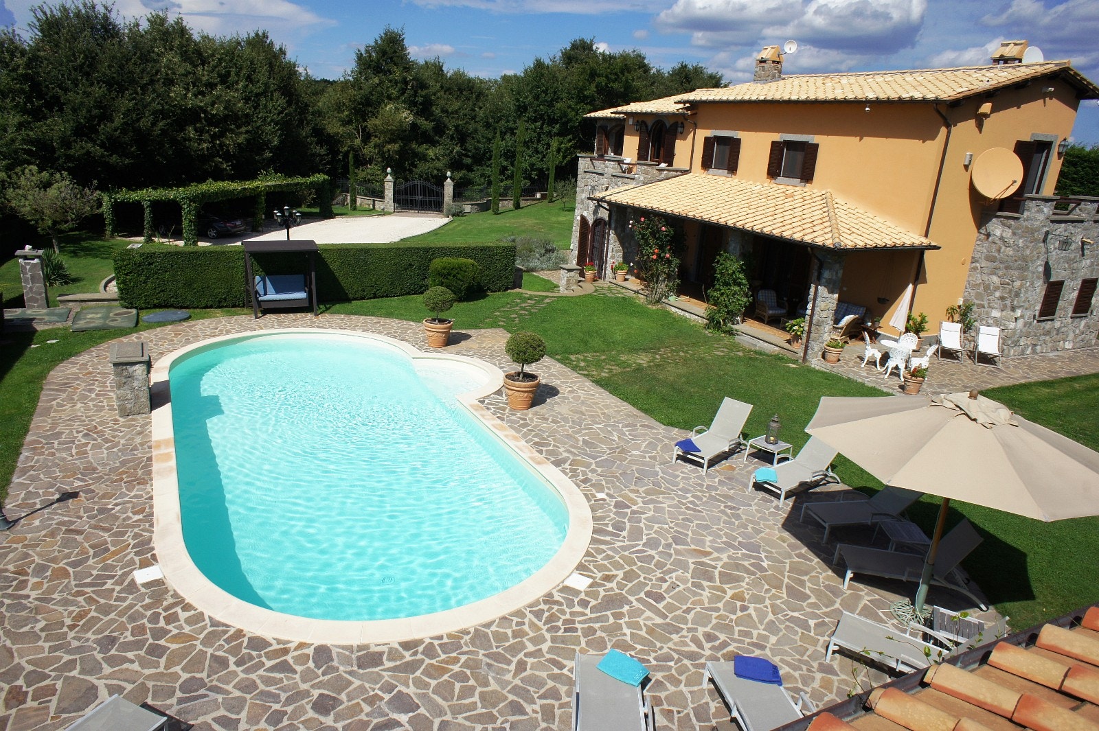 Saltvanns basseng. Galleribilde