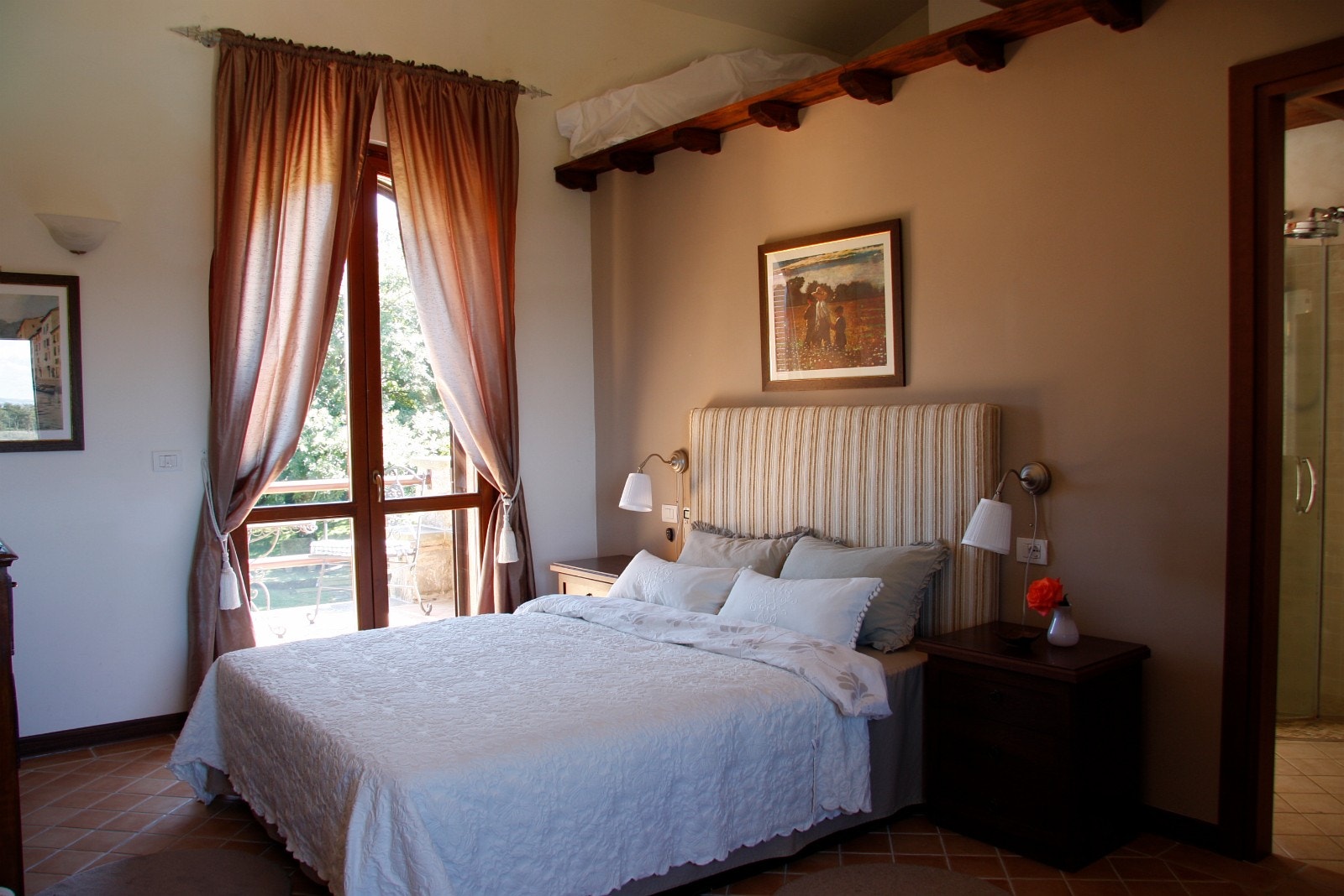 Masterbedrom 2 etg m/bad Galleribilde