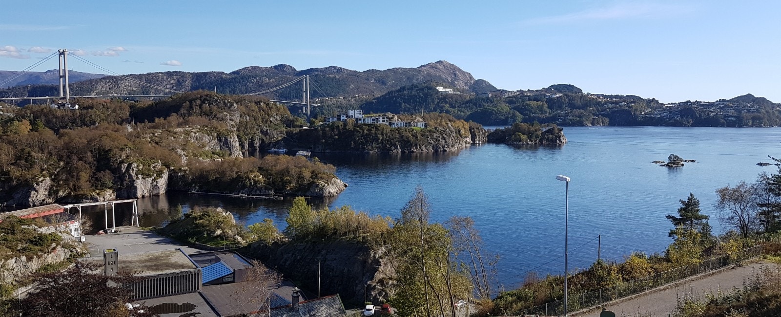 Utsikt mot Byfjorden Galleribilde