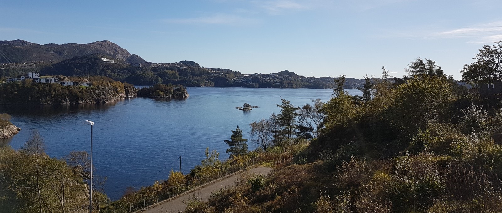 Utsikt mot Byfjorden Galleribilde