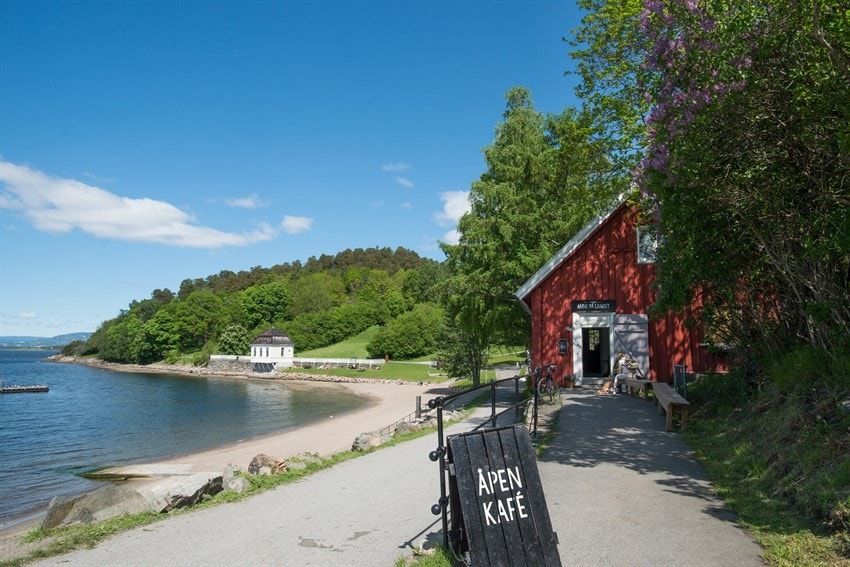 Hvervenbukta er et fint turmål Galleribilde