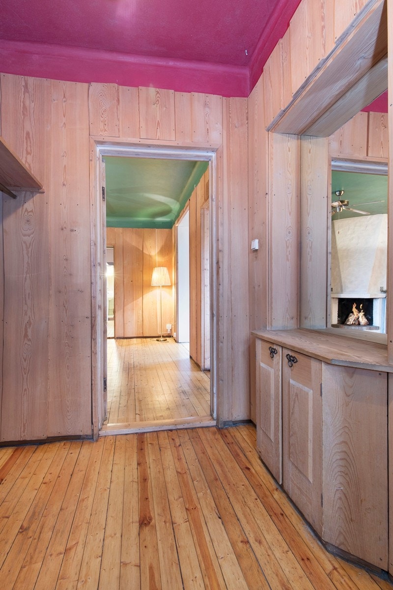 Entre/gang med garderobe Galleribilde