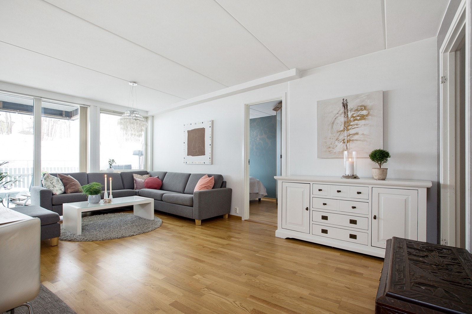 Stue mot det ene soverommet (som idag benyttes som hovedsoverom) Galleribilde