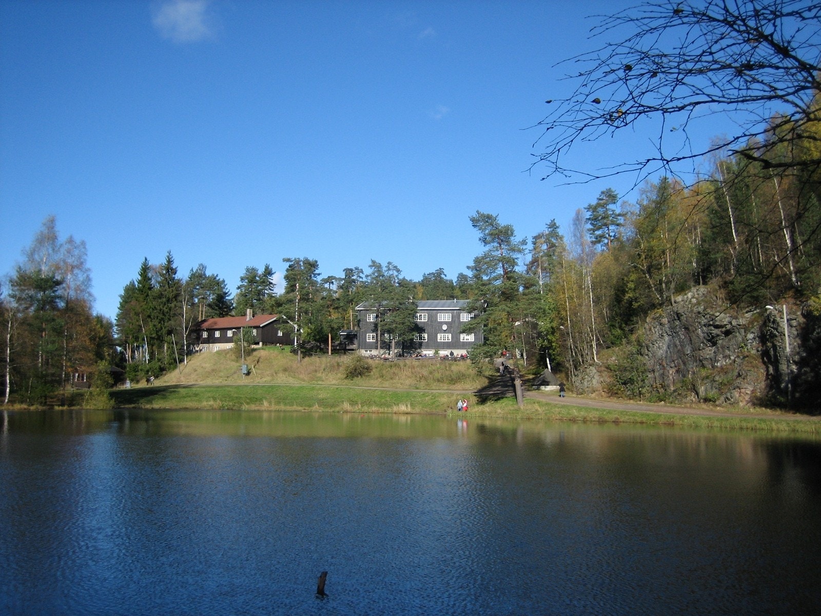 Linderudkollen sommer - En ettermiddags- eller kveldstur hit kan anbefales! Bare en kort og trivelig spasertur unna leiligheten Galleribilde