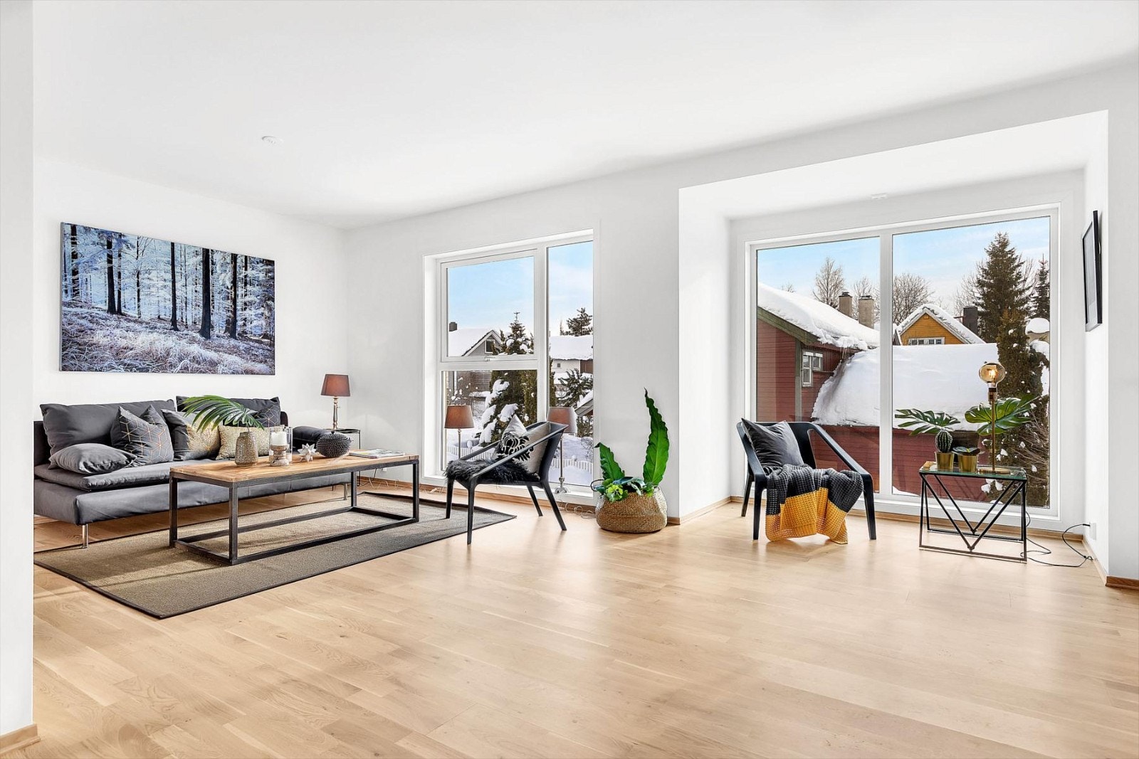 Om man ønsker et ekstra soverom, er det mulig å sette opp en lettvegg i enden av stuen Galleribilde