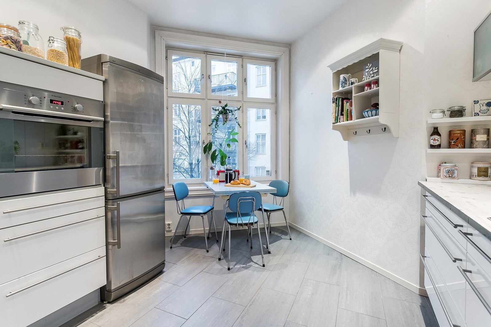 Plass til frittstående kjøleskap Galleribilde