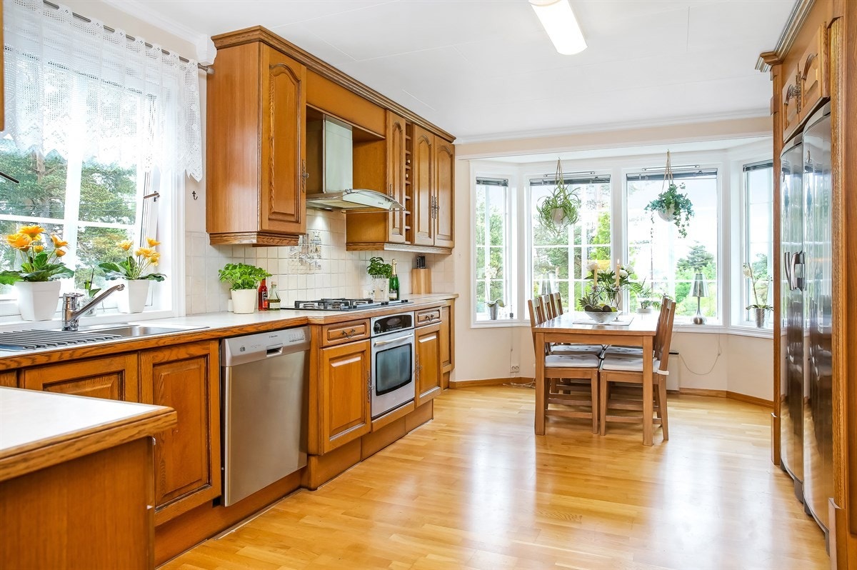 5 kjokken (2) Galleribilde