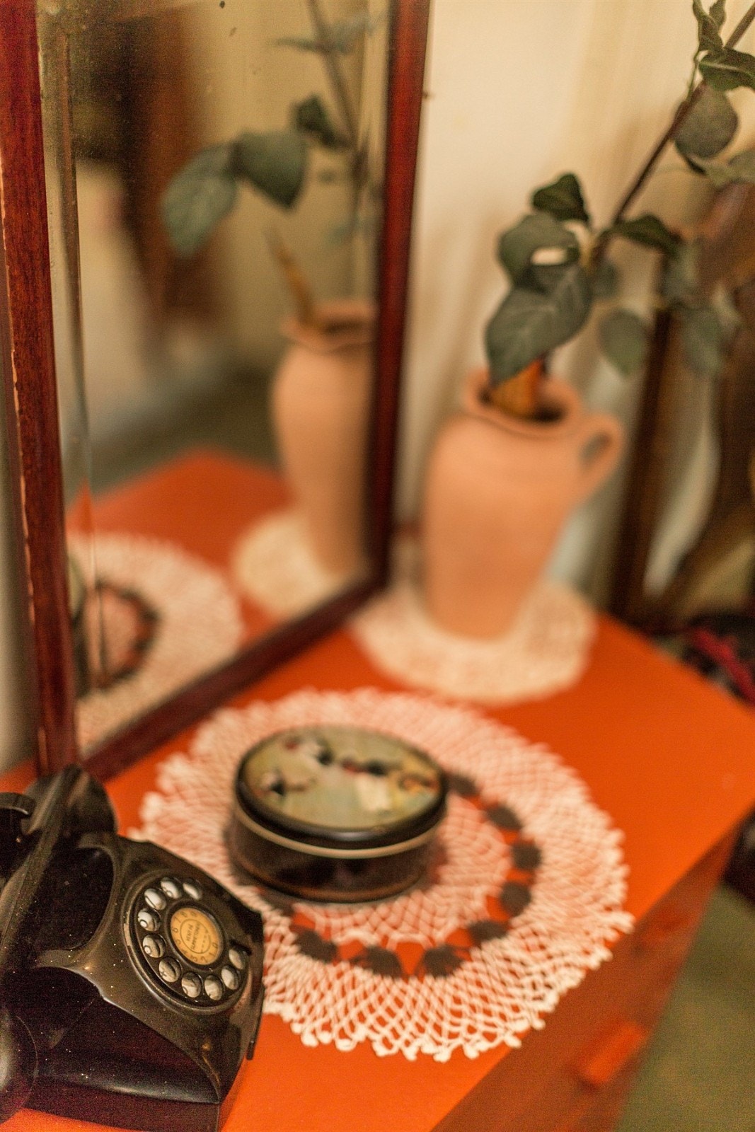 Telefonbord i gangen Galleribilde