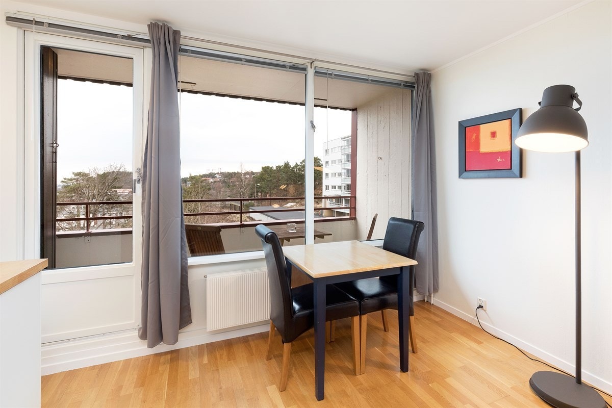 Spiseplass i stuen Galleribilde