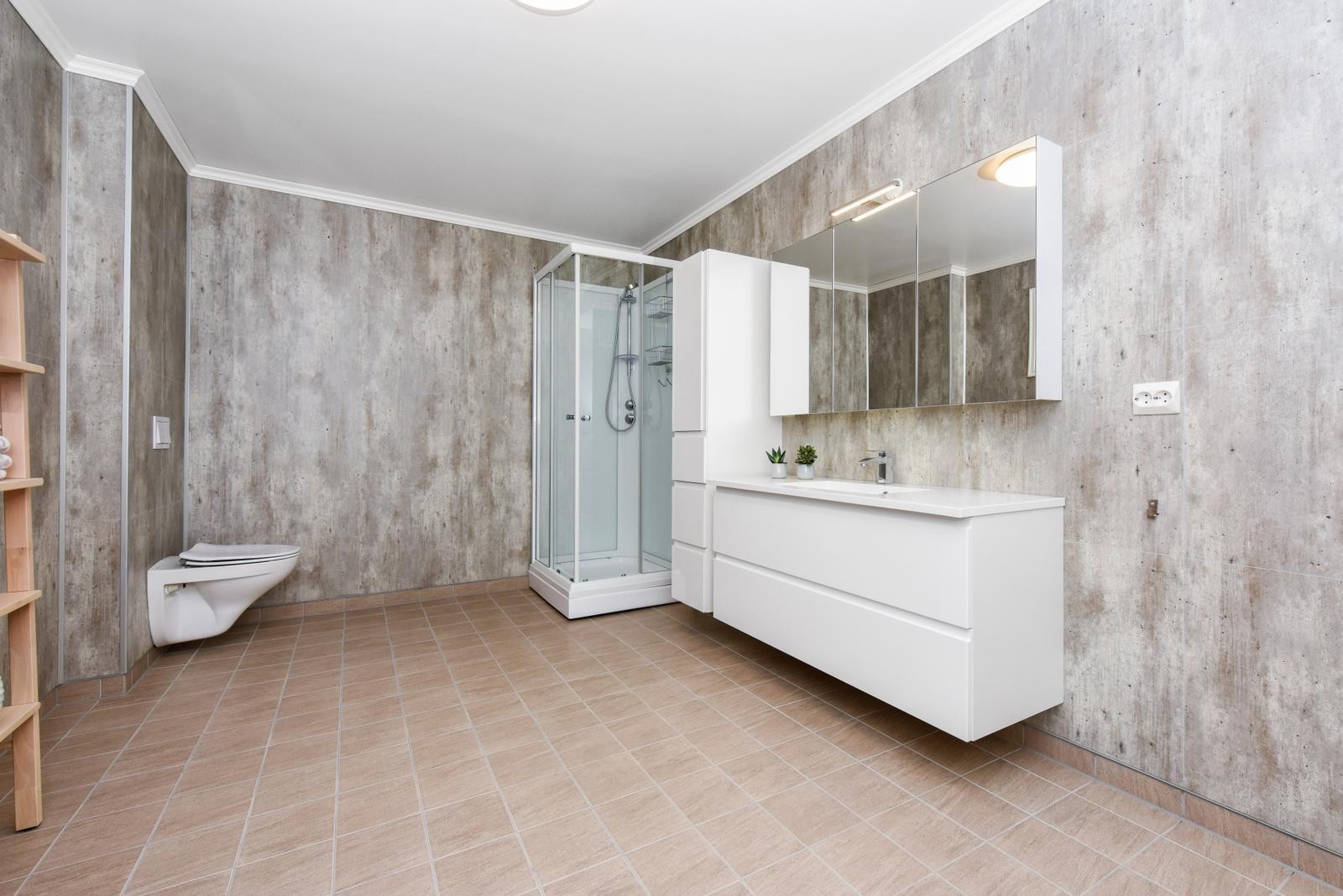 Bad 2. etasje Galleribilde