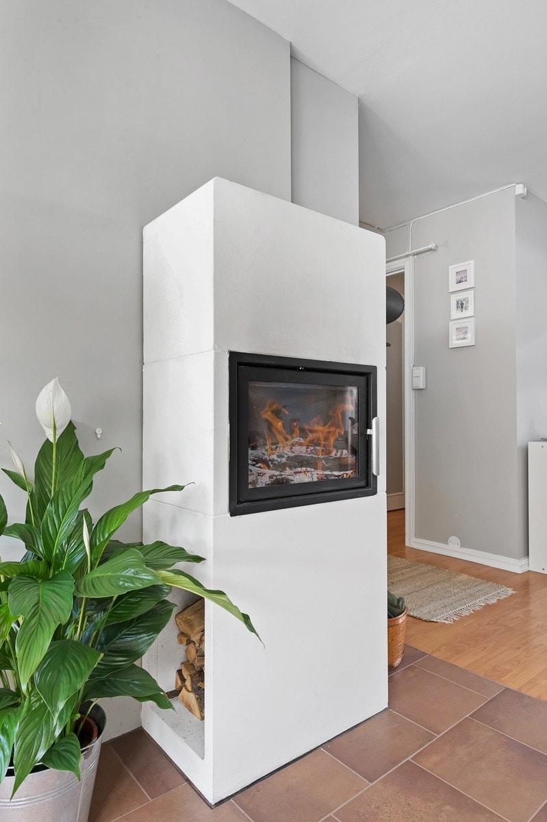 Peis i stuen gir et ekstra koselig preg vinterstid Galleribilde