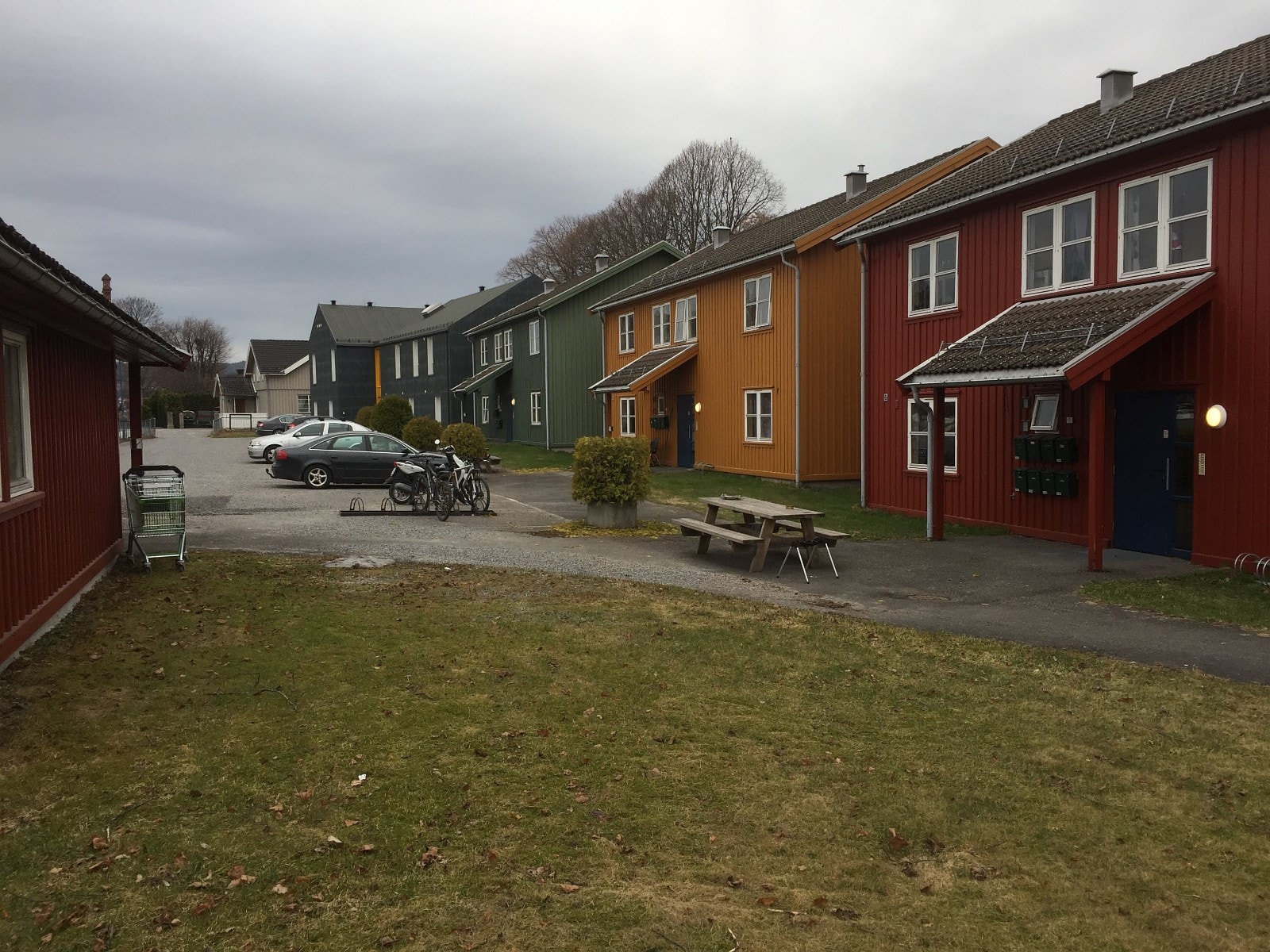 Alle husene Galleribilde