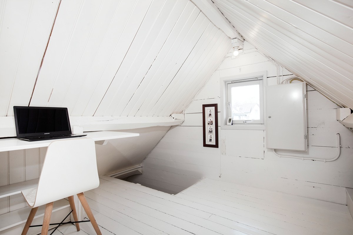 Trapp opp til loft Galleribilde