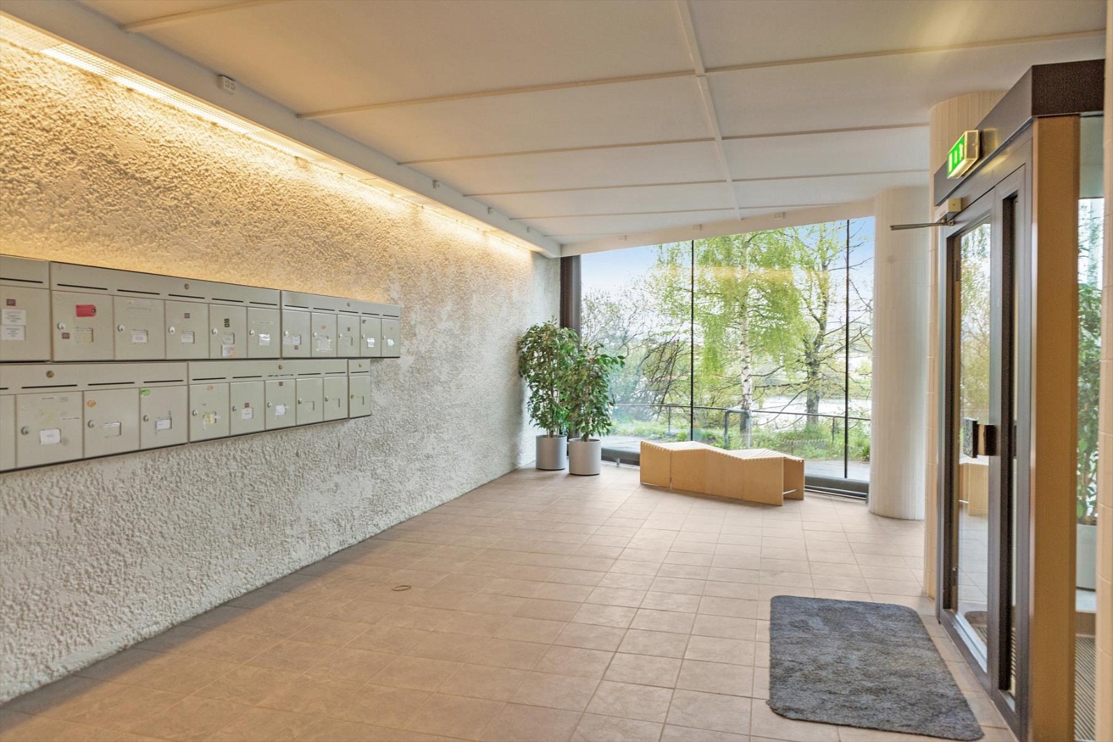 Felles inngangsparti i sameiet. Galleribilde
