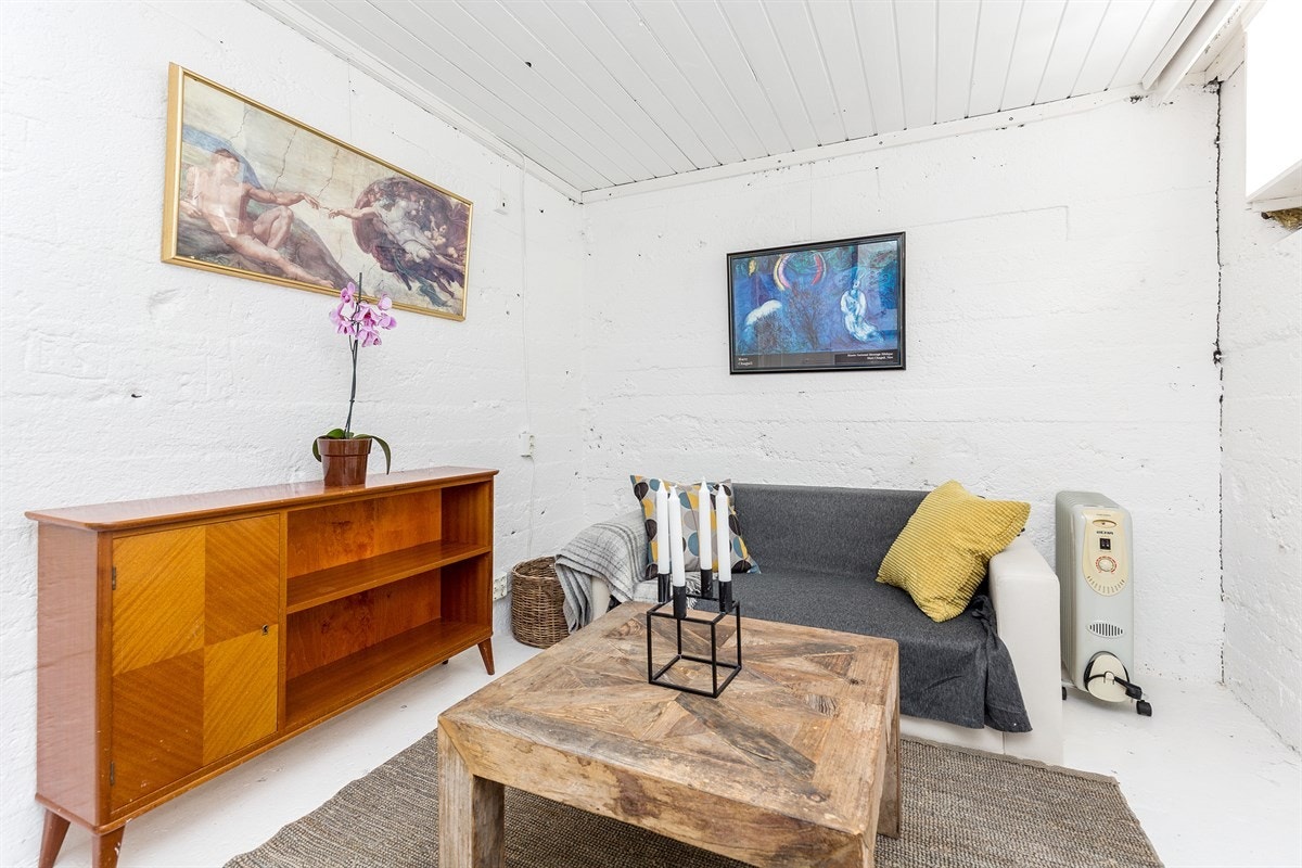 Ett av bodrommene i kjelleren Galleribilde