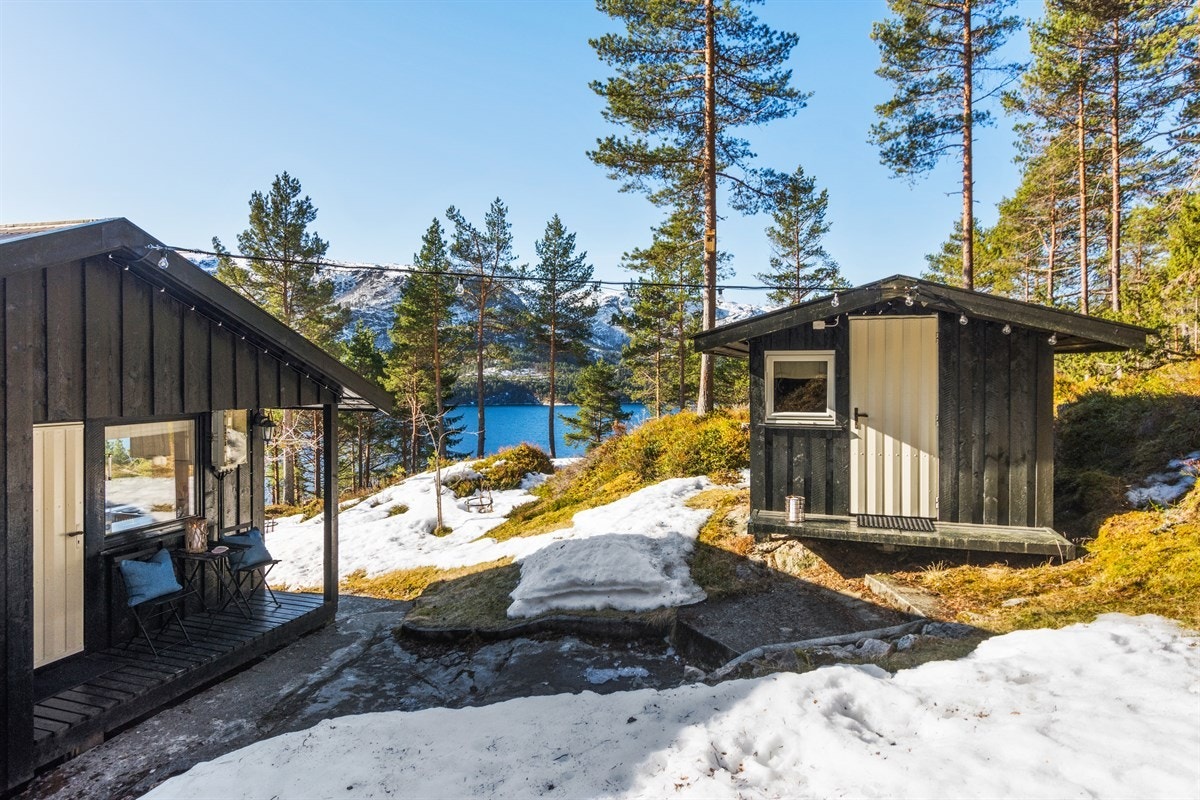I tillegg til hytta er det også et anneks på eiendommen. Galleribilde