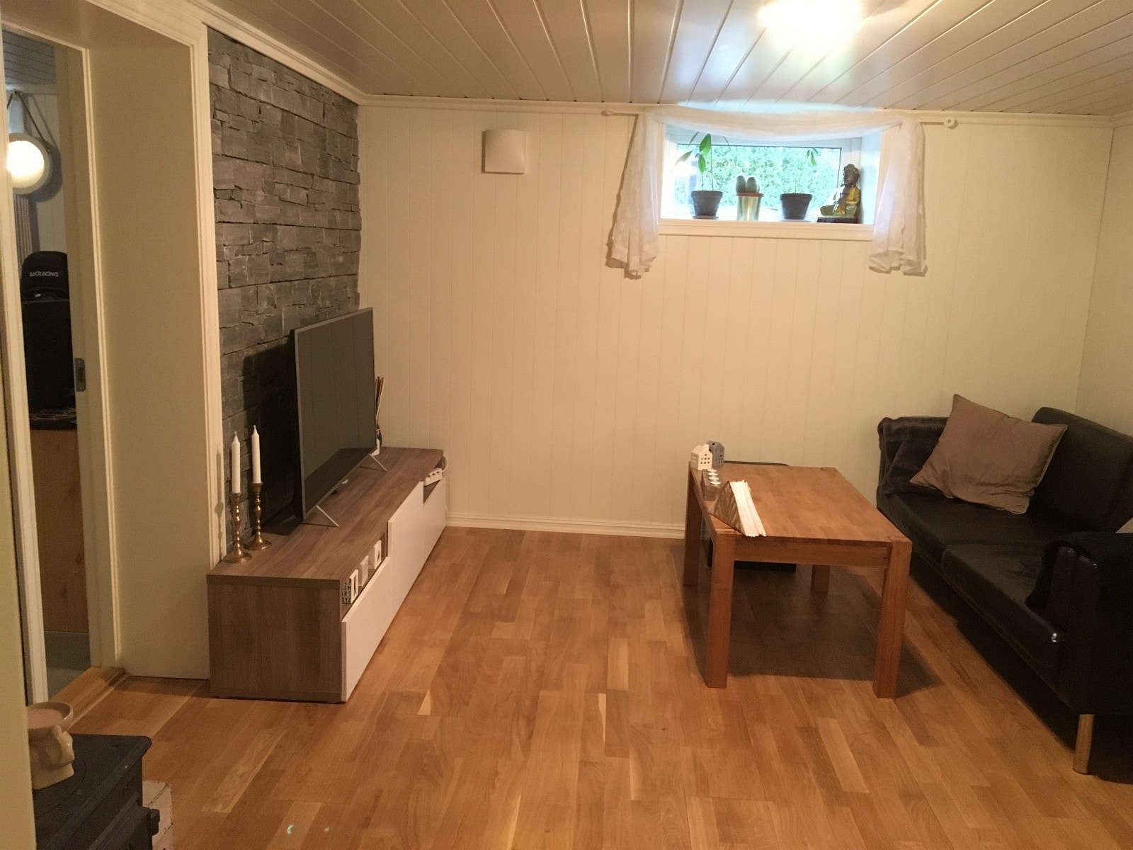 Sov 2 / stue Galleribilde